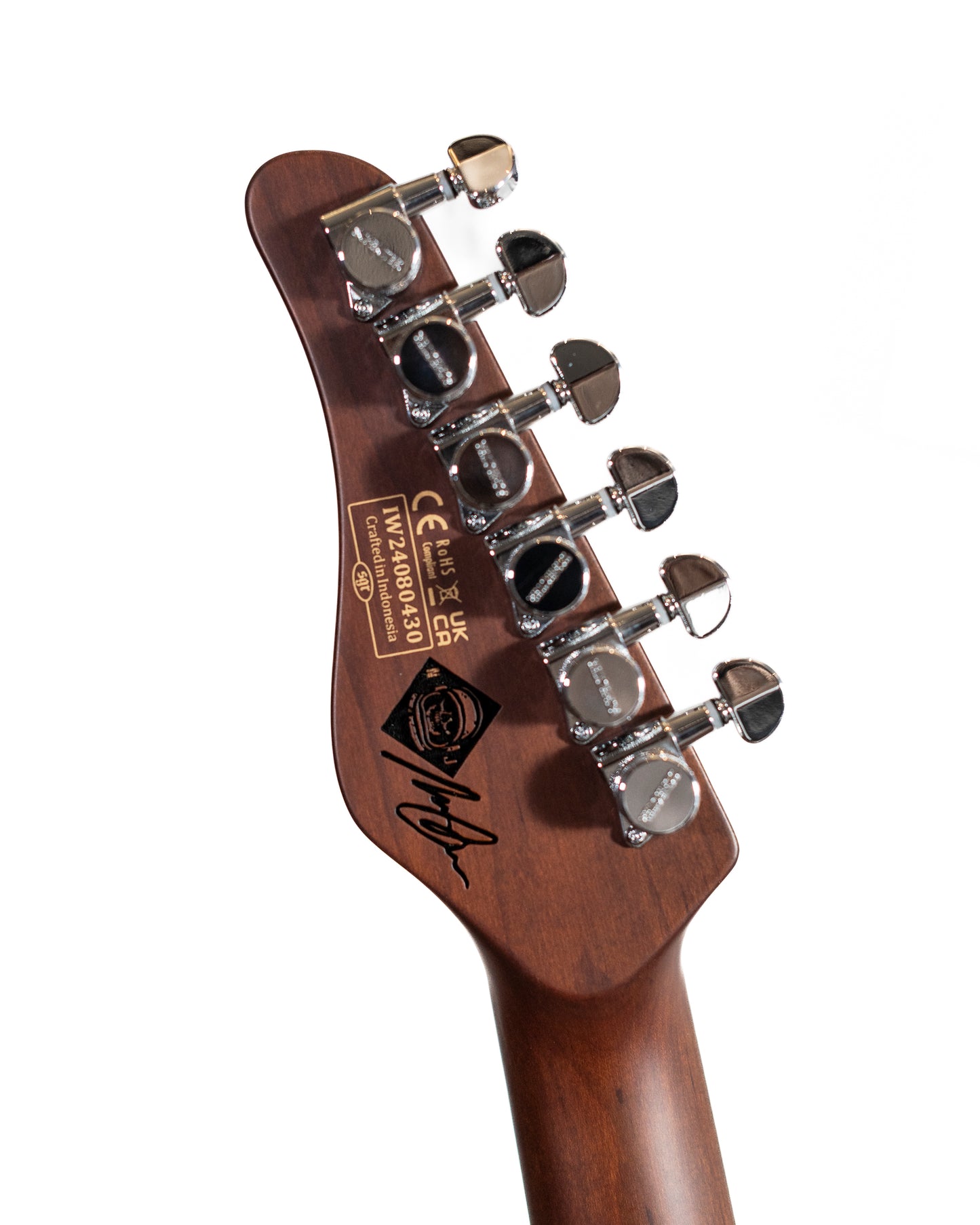 Nick Johnston Traditional H/S/S