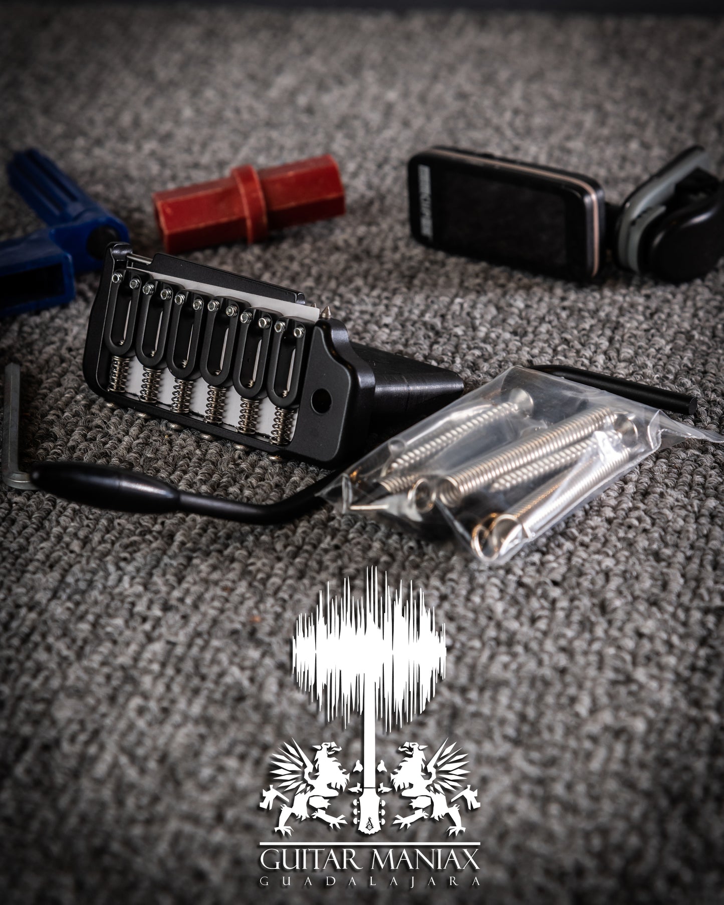 Hipshot 6 String US Contour Tremolo Black