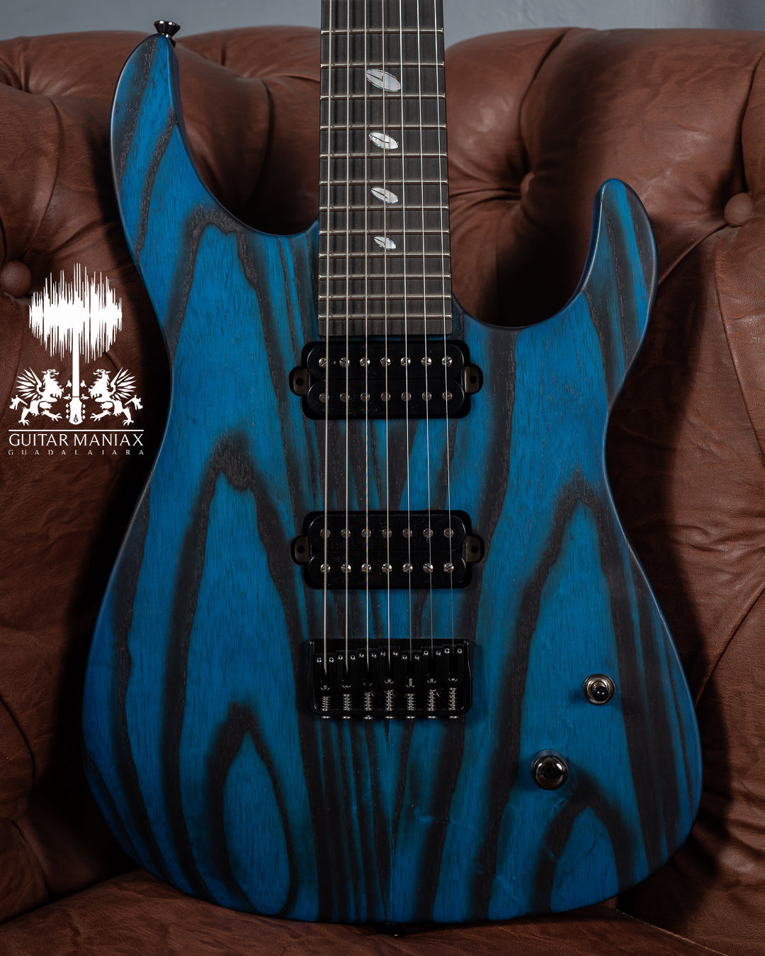 Caparison Dellinger 7 FX-AM Dark Blue Matt