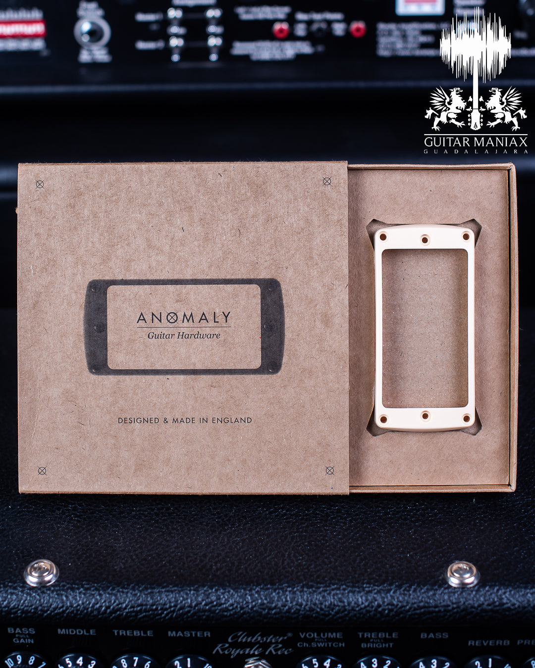 Bare Knuckle Anomaly Classic Humbucker Surround Cream Set